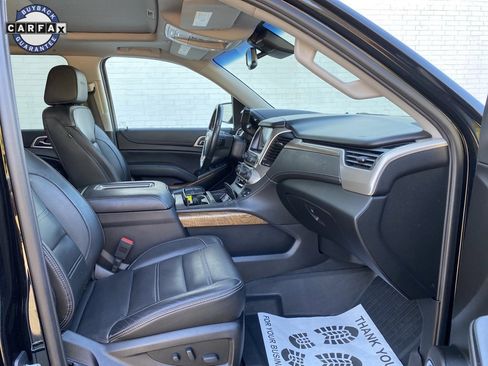Used 2020 GMC Yukon Denali w/ Denali Premium Package image 12