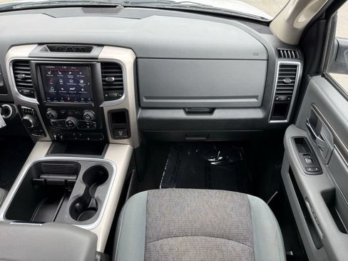 Used 2018 RAM 1500 Outdoorsman AWD/4WD image 17