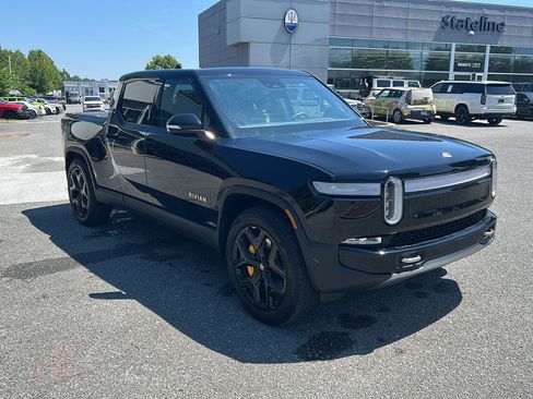 Used 2024 Rivian R1T Adventure AWD/4WD image 7