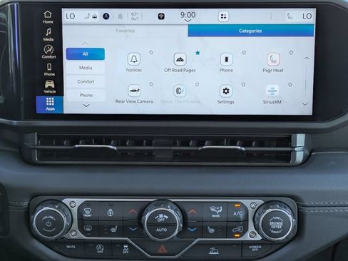 Certified 2025 Jeep Gladiator Sport AWD/4WD image 12
