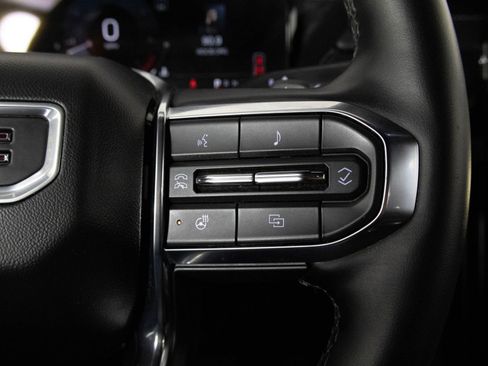 Certified 2025 GMC Acadia Elevation image 29