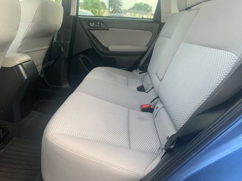 Used 2016 Subaru Forester 2.5i Premium w/ All-Weather Package AWD/4WD image 15