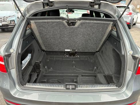 Used 2019 Mercedes-Benz GLC 300 4MATIC image 13