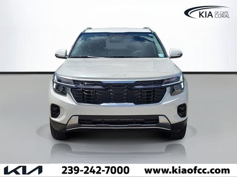 New 2026 Kia Seltos S FWD image 2