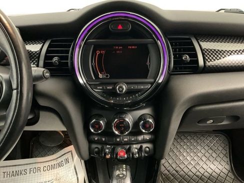 Used 2017 MINI Cooper S image 15