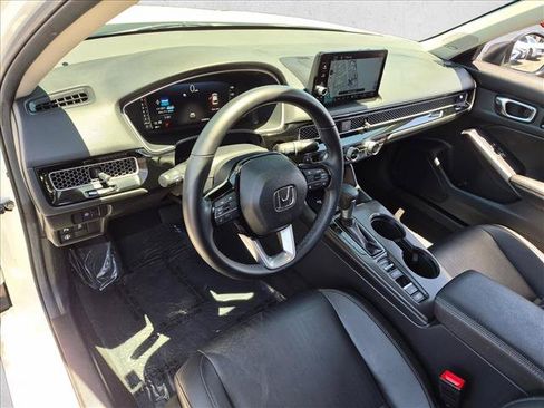 Used 2024 Honda Civic Touring image 10