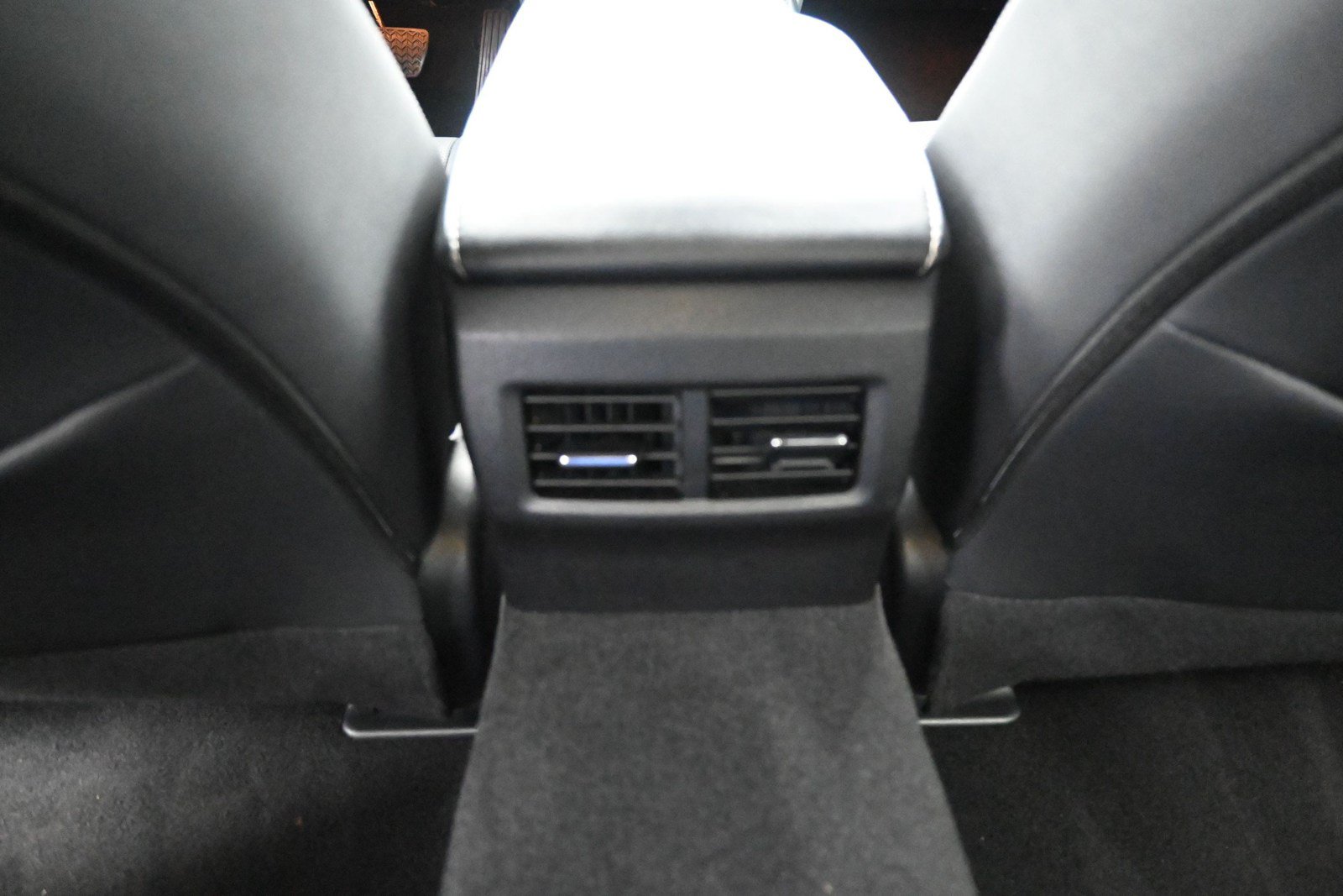 Used 2024 Lexus IS 300 w/ Comfort Package RWD image 21