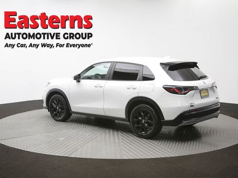 Used 2023 Honda HR-V Sport image 62