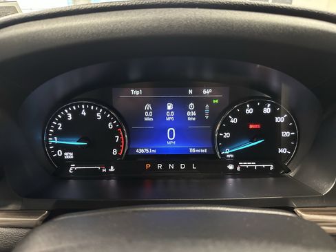 Used 2022 Ford Explorer Limited w/ Equipment Group 301A image 10