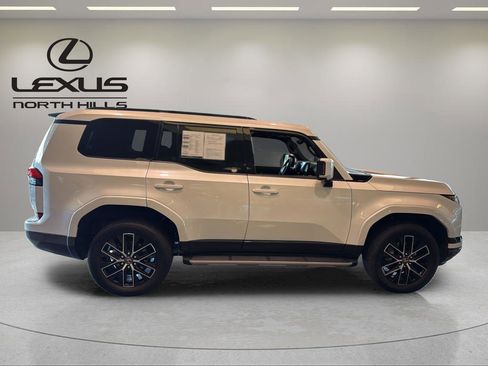 Certified 2024 Lexus GX 550 550 Premium+ image 4