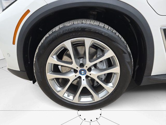 Used 2023 BMW X5 xDrive45e AWD/4WD image 28