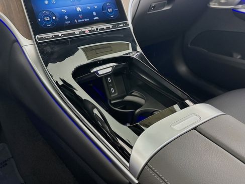 New 2026 Mercedes-Benz GLC 300 4MATIC image 5