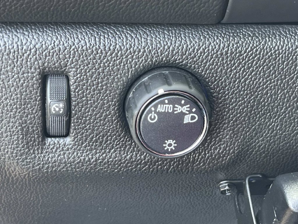 Used 2018 Chevrolet Colorado LT RWD image 29