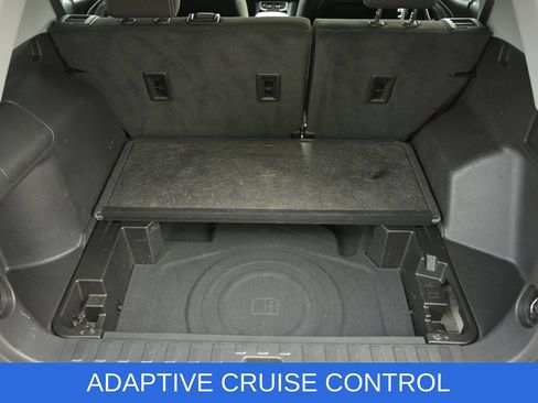 Used 2023 GMC Terrain SLE w/ Driver Convenience Package AWD/4WD image 18