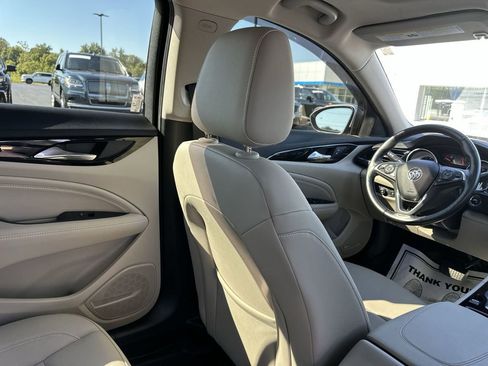 Used 2018 Buick Regal Essence w/ Driver Confidence Package #1 AWD/4WD image 15