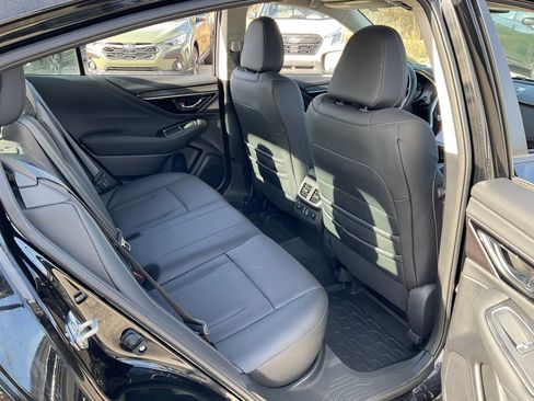 Used 2025 Subaru Legacy Limited image 31