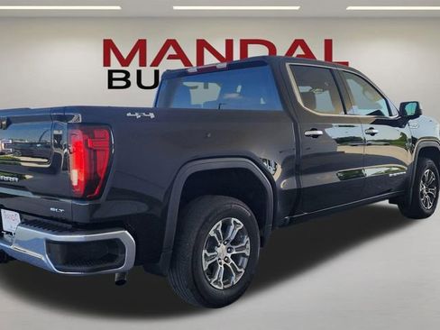 Used 2026 GMC Sierra 1500 SLT AWD/4WD image 8