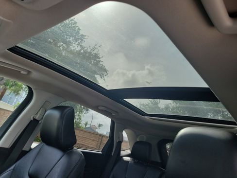 Used 2022 Ford Edge Titanium w/ Equipment Group 301A image 19