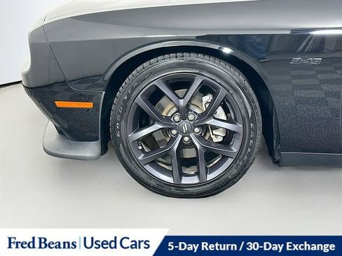 Certified 2023 Dodge Challenger R/T w/ Blacktop Package image 28