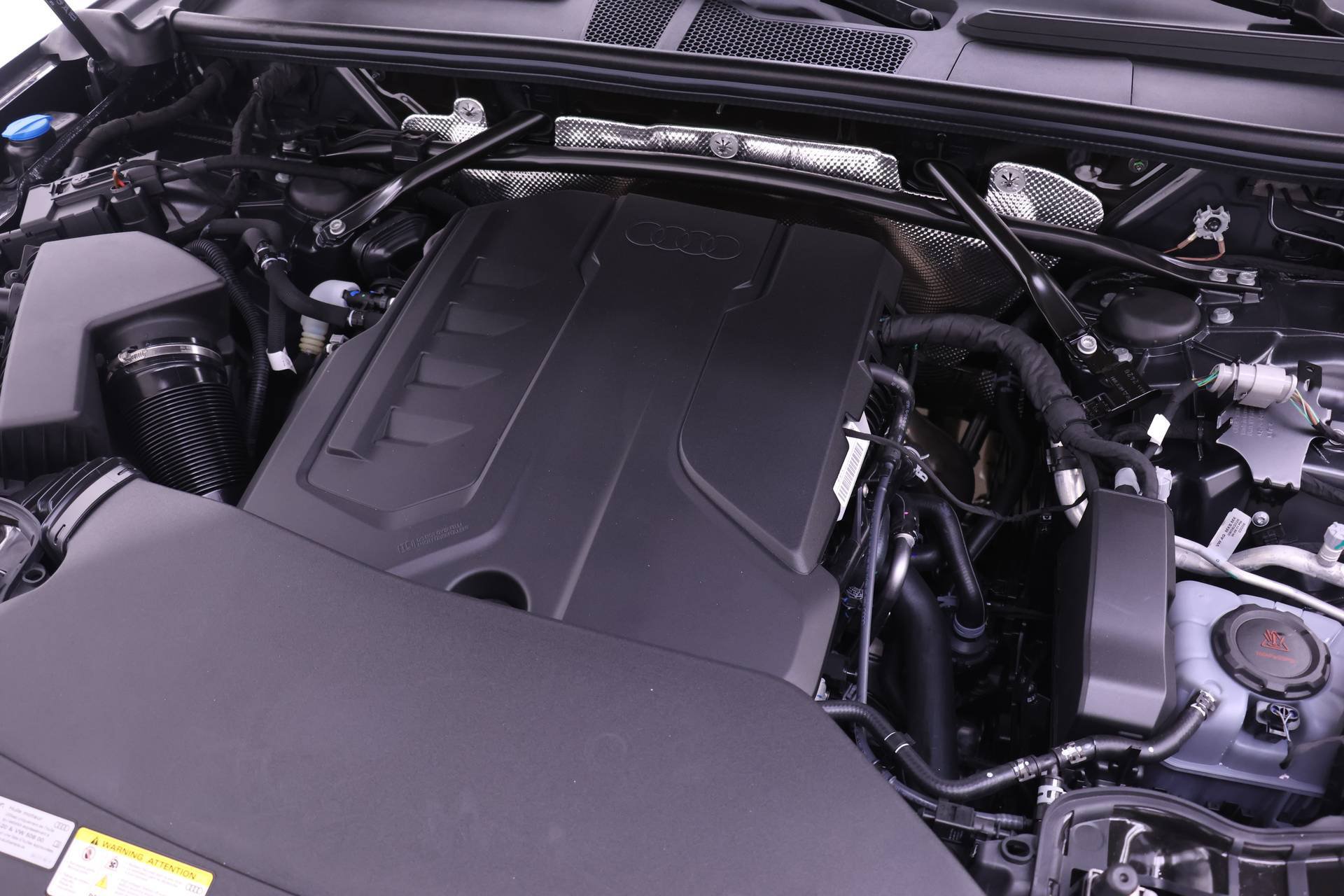 New 2026 Audi Q5 2.0T AWD/4WD image 17