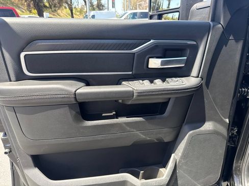 Certified 2026 RAM 2500 Big Horn AWD/4WD image 13