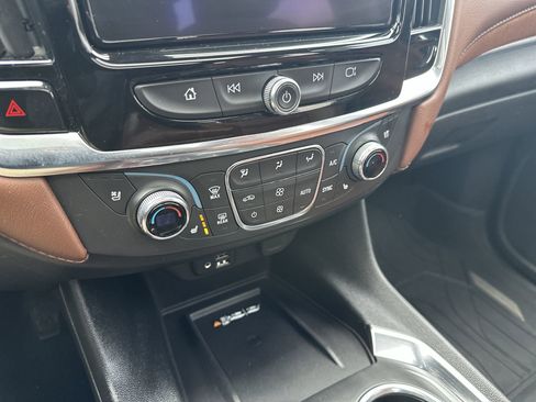 Certified 2021 Chevrolet Traverse High Country image 18