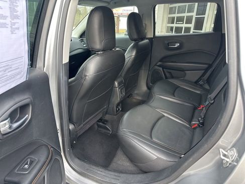 Used 2020 Jeep Compass Limited AWD/4WD image 27