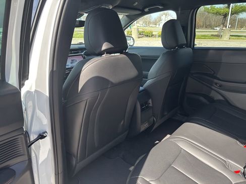 New 2026 Jeep Cherokee Limited AWD/4WD image 41