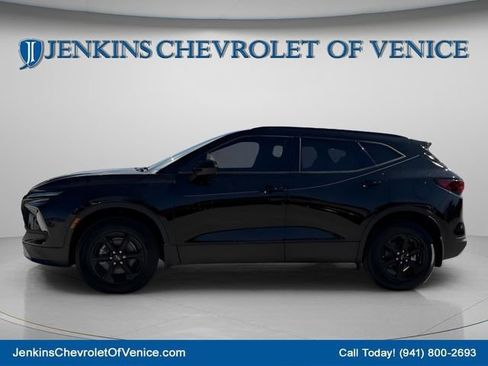 New 2026 Chevrolet Blazer LT w/ Convenience Package FWD image 2