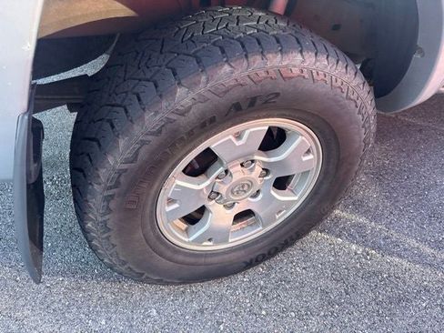 Used 2008 Toyota Tacoma PreRunner w/ TRD Off-Road Pkg #1 RWD image 31