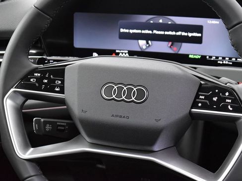 New 2026 Audi Q3 quattro 2.0T AWD/4WD image 14