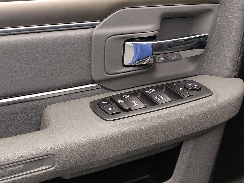 Used 2019 RAM 1500 Big Horn RWD image 27