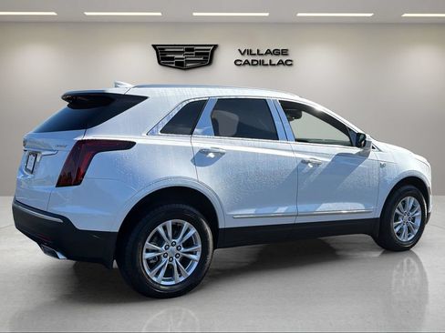 Certified 2026 Cadillac XT5 Luxury FWD image 5