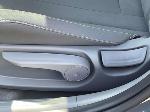 New 2026 Hyundai Elantra SEL Sport Premium FWD image 16