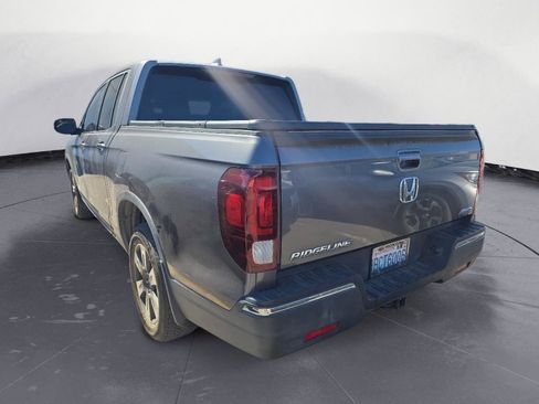 Used 2017 Honda Ridgeline RTL-T image 4