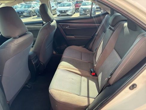 Used 2019 Toyota Corolla L image 4