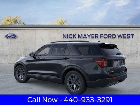 New 2026 Ford Explorer Active w/ Active Comfort Package AWD/4WD image 5