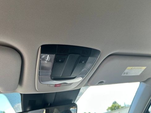 New 2026 Kia Sorento LX FWD image 18