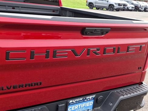 Certified 2024 Chevrolet Silverado 1500 LT Trail Boss w/ Convenience Package II image 28