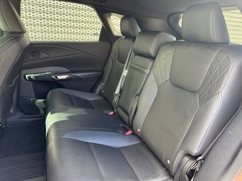 Used 2024 Lexus RX 350 Premium w/ Convenience Package image 11