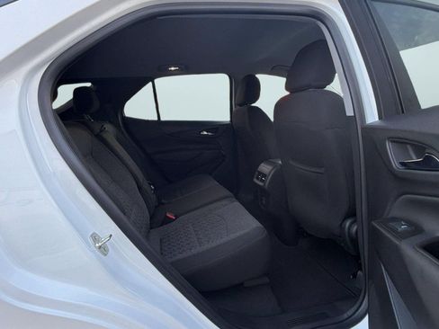 Used 2023 Chevrolet Equinox LT AWD/4WD image 27