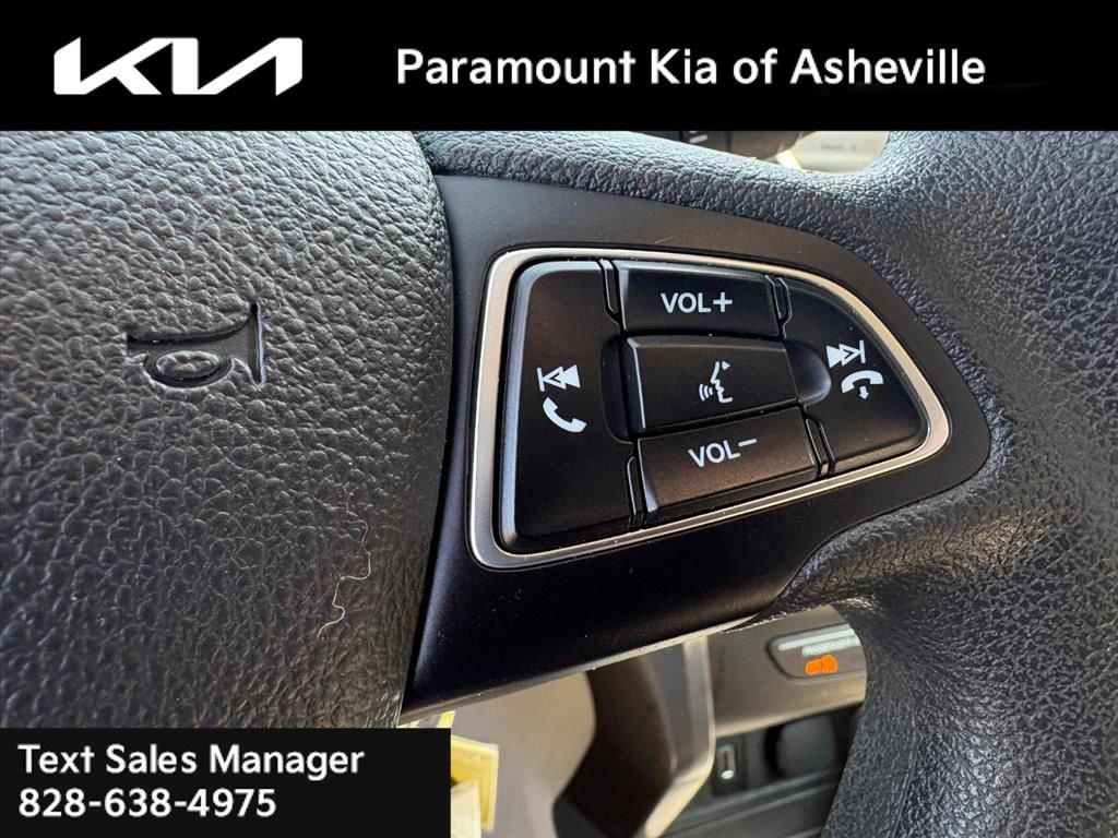 Used 2017 Ford Escape SE w/ Equipment Group 201A AWD/4WD image 13