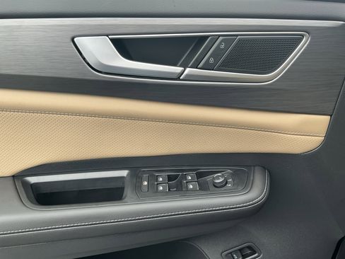New 2026 Volkswagen Atlas Cross Sport SE AWD/4WD image 9