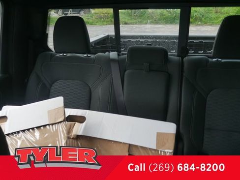 New 2026 RAM 1500 Big Horn AWD/4WD image 42