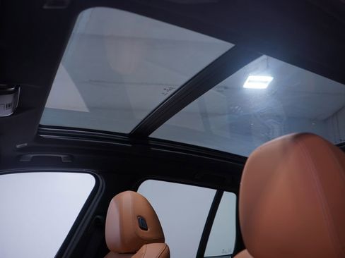 Used 2024 BMW X3 sDrive30i w/ Convenience Package image 8