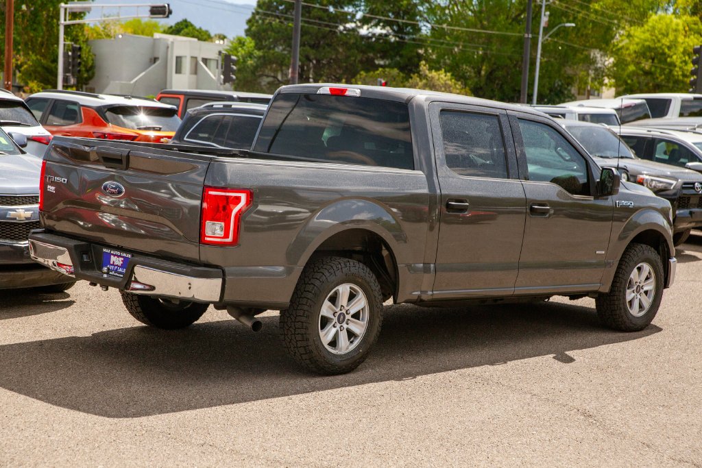 Used 2017 Ford F150 XLT RWD image 5