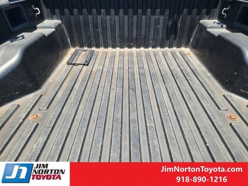 Used 2012 Toyota Tacoma PreRunner w/ Convenience Pkg RWD image 31
