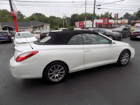 Used 2007 Toyota Solara SE Sport FWD image 4