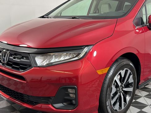 New 2026 Honda Odyssey EX-L image 9