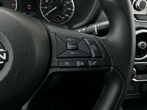 Used 2025 Nissan Sentra S image 30